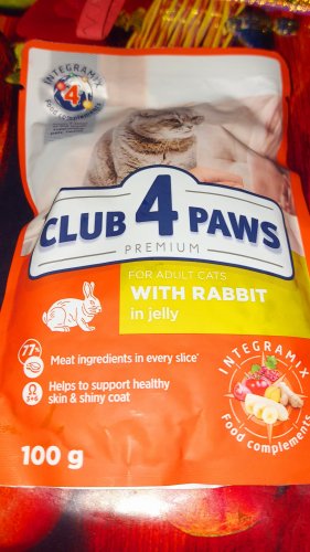 Фото вологий корм Клуб 4 лапи Premium для взрослых кошек с кроликом в желе 100 г (4820083908903) від користувача Dice21