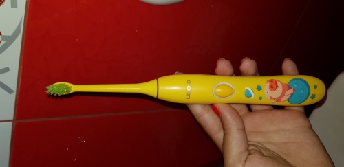 Фото Електрична зубна щітка Lebond YOYO Yellow від користувача Вікторія Євчинець