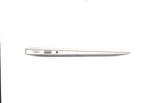 Фото Ноутбук Apple MacBook Air 11" (MD712) 2014 від користувача liutyi