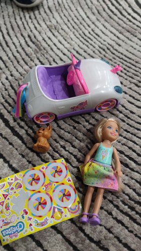 Фото Лялька з аксесуарами Mattel Barbie Кабриолет Челси с наклейками (GXT41) від користувача Mexanik