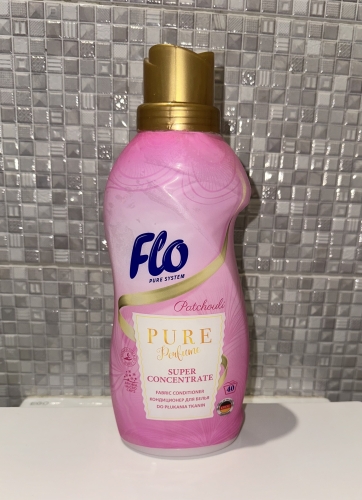 Фото Кондиціонер для білизни Flo Кондиціонер для білизни  Pure Perfume Patchouli концентрат 1 л (5900948241686) від користувача MarfaKobjucka