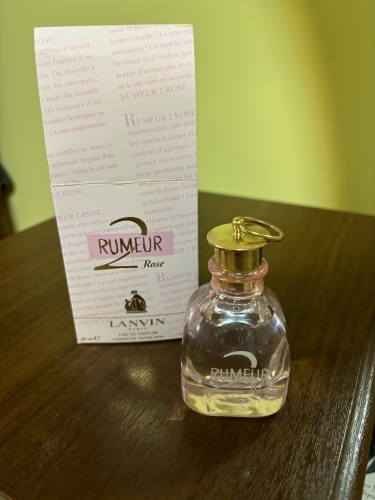 Фото  LANVIN Rumeur 2 Rose Парфюмированная вода для женщин 30 мл від користувача Orestiv.