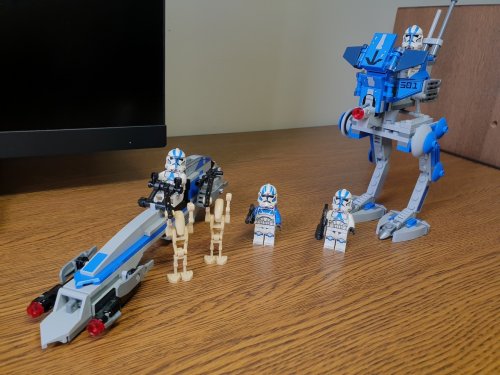 Фото Блоковий конструктор LEGO Star Wars Клоны-пехотинцы 501-го легиона (75280) від користувача deleter777