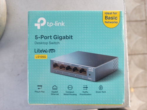 Фото Комутатор некерований TP-Link LS105G від користувача Ironhide