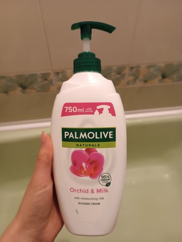 Фото гель для душу PALMOLIVE Гель-крем для душа  Натурэль Роскошная мягкость Черная орхидея и увлажняющее молочко, 750 мл (869349 від користувача Alionushka