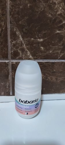 Фото  Babaria Deodorant Invisible антиперспірант спрей проти білих і жовтих плям 200 мл від користувача BOSS
