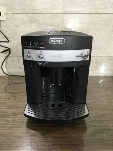 Фото Кавомашина автоматична Delonghi Magnifica ESAM 3000.B від користувача 1989 hunter