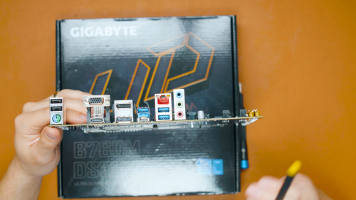 Фото Материнська плата GIGABYTE B760M DS3H DDR4 від користувача formicron