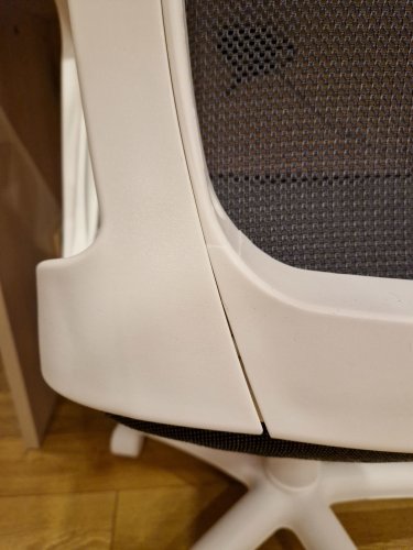 Фото Офісне крісло для персоналу Новый Стиль FLY white GTP Tilt від користувача Alexander