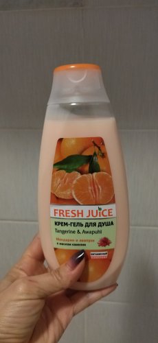 Фото гель для душу Fresh Juice Крем-гель для душа  Tangerine&Awapuhi 400 мл (4823015936128) від користувача Катруся