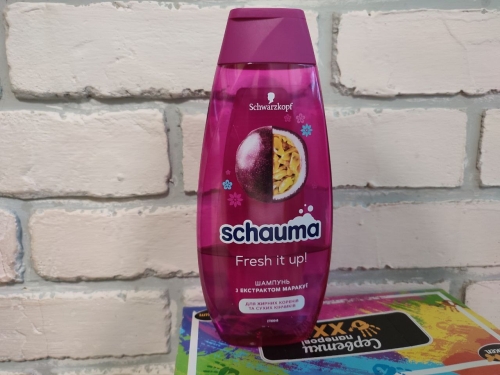 Фото шампунь для волосся Schauma "Fresh it UP" 400 ml Шампунь с экстрактом Маракуйи для волос жирных у корней и сухих на кончиках (38 від користувача vaz21063