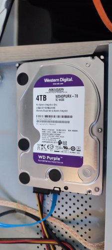 Фото Жорсткий диск WD Purple (WD40PURZ) від користувача BOSS