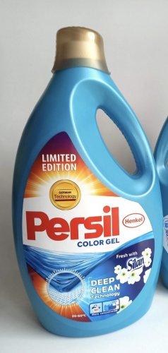 Фото Рідкий засіб для прання Persil Гель для стирки Color 1 л (9000101318197) від користувача Maya
