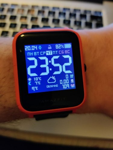 Фото Смарт-годинник Amazfit Bip Smartwatch Red (UYG4022RT) від користувача Yurii Zhuravlov