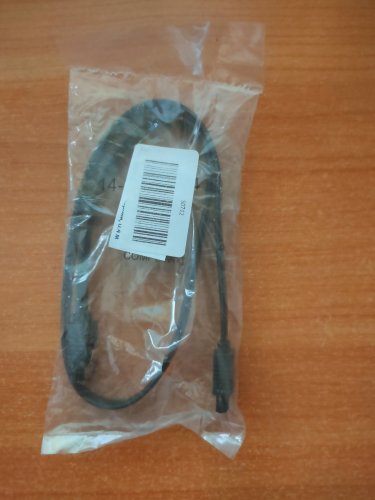 Фото Кабель SATA VALUE SATA 0.4m Black (S0972) від користувача Алексей Зиновьев