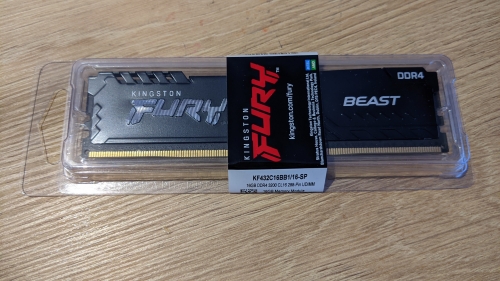 Фото Пам'ять для настільних комп'ютерів Kingston FURY 16 GB DDR4 3200 MHz Beast Black (KF432C16BB1/16) від користувача Артем
