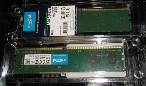 Фото Пам'ять для настільних комп'ютерів Crucial 8 GB DDR4 3200 MHz (CT8G4DFRA32A) від користувача 339