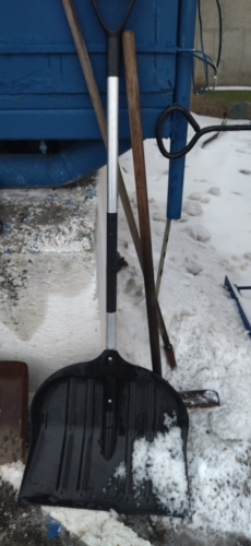 Фото Лопата снігоприбиральна Plastkon Snow Pusher 50х145 см Черная (8595096937351) від користувача Катруся