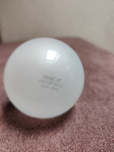 Фото Світлодіодна лампа LED MAXUS LED A60 10W 3000K 220V E27 (1-LED-775) від користувача Galaxy Chess