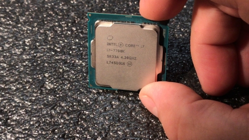 Фото Процесор Intel Core i7-7700K (BX80677I77700K) від користувача Тимофей НИКОЛЕНКО (PORTISHEAD)