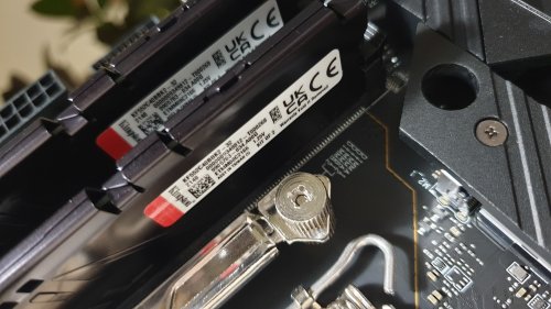 Фото Пам'ять для настільних комп'ютерів Kingston FURY 32 GB (2x16GB) DDR5 5200 MHz Beast Black (KF552C40BBK2-32) від користувача Slavko Sereda