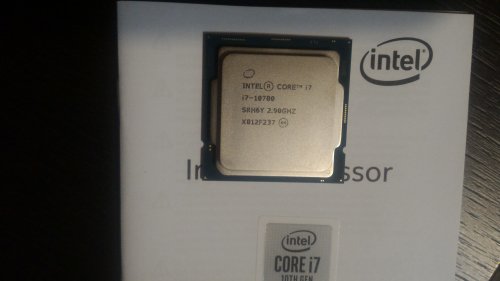 Фото Процесор Intel Core i7-10700 (BX8070110700) від користувача Naz