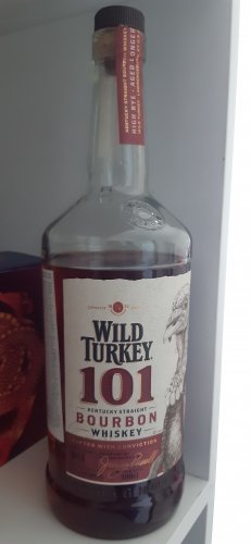 Фото Віскі Wild Turkey Віскі 101 до 8 років витримки 50,5% 1 л (8000040500081) від користувача Evgeniy Fedorov