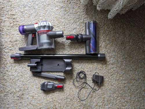 Фото Пилосос 2в1 (вертикальний + ручний) Dyson V8 Origin Extra (400494-01) від користувача Oleh Kerenovych