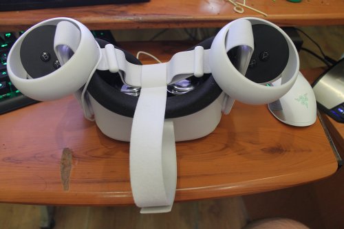 Фото Окуляри віртуальної реальності Oculus Quest 2 64 GB від користувача IN_human