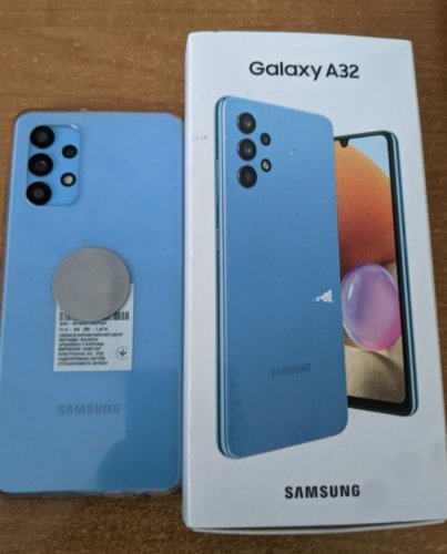 Фото Смартфон Samsung Galaxy A32 4/64GB Blue (SM-A325FZBD) від користувача RONIN