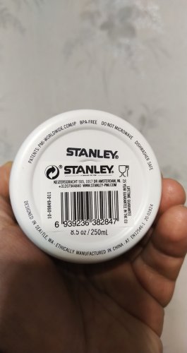 Фото Термокружка Stanley Classic Trigger-action 250 мл Polar (6939236382847) від користувача izon