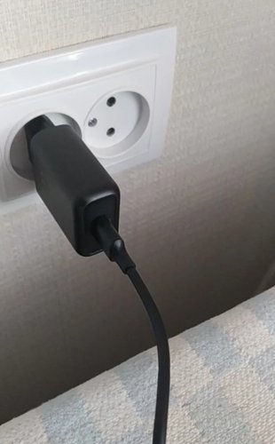 Фото Мережевий зарядний пристрій UGREEN Quick Charger 3.0 18W Black (70273) від користувача Mexanik