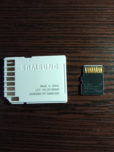 Фото Карта пам'яті Samsung 32 GB microSDHC Class 10 UHS-I EVO Plus + SD Adapter MB-MC32GA від користувача uncle joseph