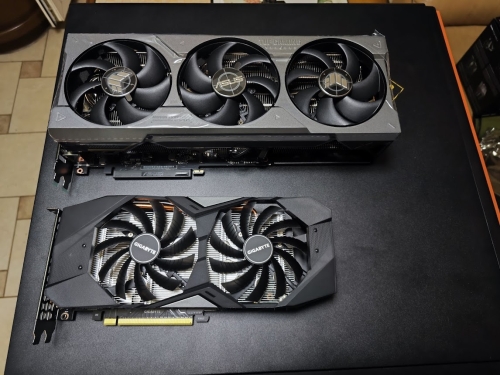 Фото Відеокарта ASUS TUF-RTX4080S-16G-GAMING від користувача stranger