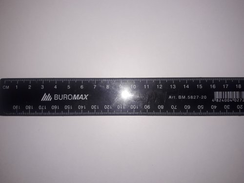 Фото Модельний ряд BuroMax Линейка пластиковая 20 см в блистере, черная  (BM.5827-20) від користувача grindcorefan1