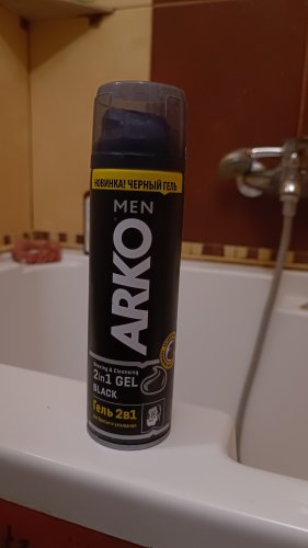 Фото гель для гоління ARKO Гель 2в1 для бритья и умывания  Men Черный 200мл (8690506486341) від користувача QuickStarts