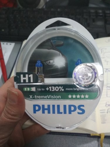 Фото галогенна Автолампа Philips H1 X-tremeVision 12V 55W (12258XVS2) від користувача Seem
