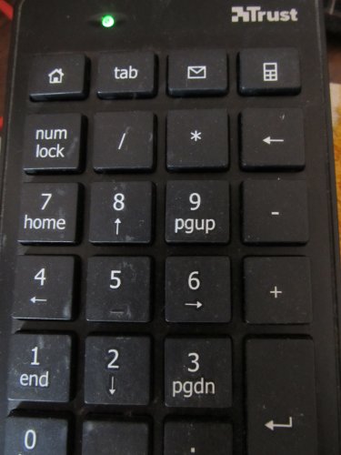 Фото Нампад (цифровий блок) Trust Xalas USB Numeric Keypad (22221) від користувача grindcorefan1