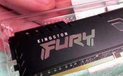 Фото Пам'ять для настільних комп'ютерів Kingston FURY 8 GB DDR4 3200 MHz Beast RGB (KF432C16BBA/8) від користувача Sergey