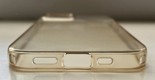 Фото Чохол для смартфона Spigen iPhone 13 Liquid Crystal Crystal Clear (ACS03515) від користувача Vladislav Turchin