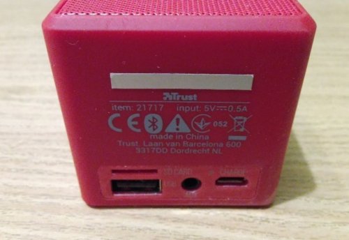 Фото Портативна колонка Trust Ziva Wireless Bluetooth Speaker red (21717) від користувача Mexanik