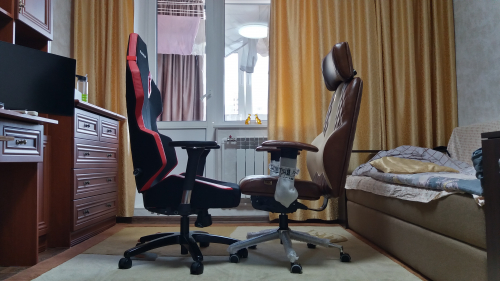 Фото Офісне крісло для керівника Kulik-System BUSINESS с подголовником перфорированная экокожа черное (ID 0601) від користувача Sahim