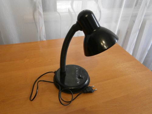Фото Офісна настільна лампа Brille MTL-02 Black (182022) від користувача Дмитрий Ярмаш