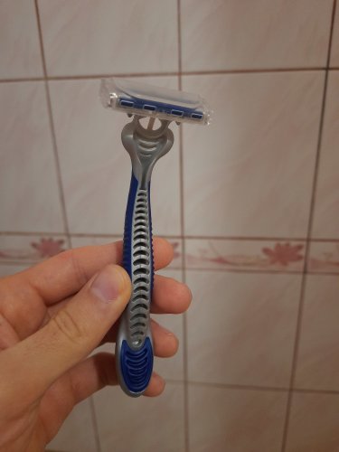 Фото бритва / станок для гоління Gillette Станки одноразовые  Blue 3 Comfort 3 шт. від користувача Taras Yanishevskyi