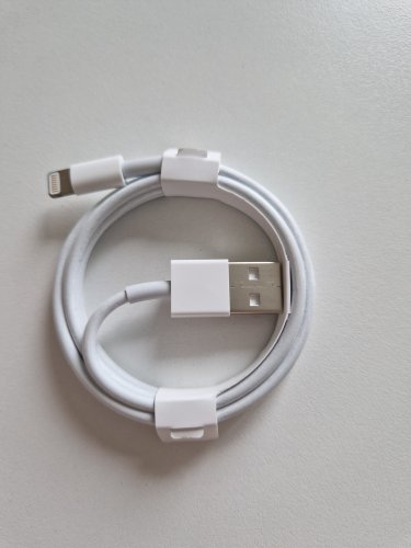 Фото Кабель Lightning Apple Lightning to USB Cable 1m (MD818) від користувача 2364275