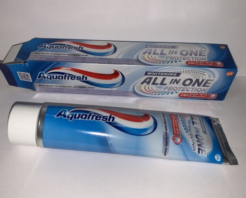 Фото зубна паста Aquafresh Зубная паста Аквафреш Защита Все в Одном Отбеливающая 100 мл (5054563058591) від користувача Maya