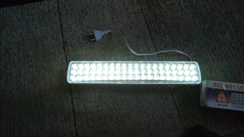 Фото Аварійний ліхтар-світильник DeLux REL-601 4W 60 LED (90008964) від користувача Turbo-Yurik