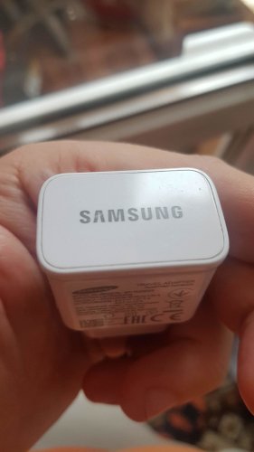Фото Мережевий зарядний пристрій Samsung Adaptive Fast Charger QC 2.0 без шнура Black (EP-TA20) від користувача dante01