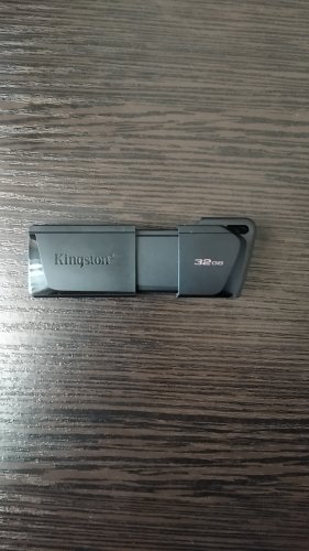 Фото Флешка Kingston 32 GB DataTraveler Exodia M USB 3.2 Black (DTXM/32GB) від користувача uncle joseph