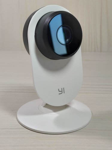 Фото IP-камера відеоспостереження YI Home Camera 3 1080P White (YI-87009, YYS.2518) від користувача Ігор